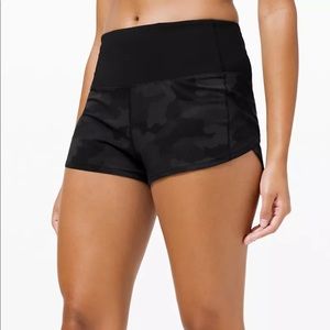 Lululemon Speed Up shorts 2.5”